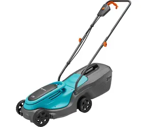 Gardena 14630-20 PowerMax 30/18V P4A / Aku rotační sekačka / šířka záběru 30 cm / do 150 m2 / 4.0 Ah
