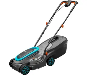 Gardena 14632-20 PowerMax 32/18V P4A / Aku rotační sekačka / šířka záběru 32 cm / do 200 m2 / 4.0 Ah