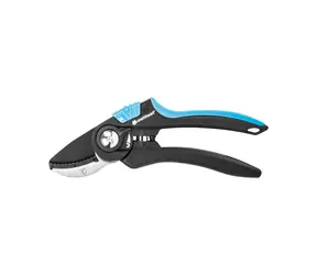 CELLFAST 41-021 ERGO / Zahradnické nůžky / 18mm