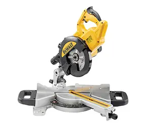 DeWalt DWS773 / Pokosová pila / 1300W / Průměr kotouče 216 mm / hloubkou řezu 70mm 