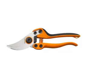 Fiskars PB-8 Nůžky zahradní profesioánlní (M)