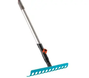 Gardena Combisystem 03024-20 Hrábě s násadou / Pracovní šířka 30 cm / 12 hrotů