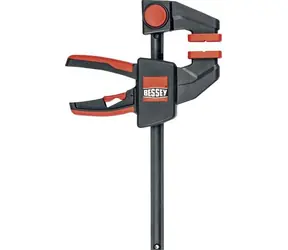 Bessey EZM30-6 / Svěrka multifunkční / jednoruční / 60 x 300 mm / upínací síla až 2.700N 