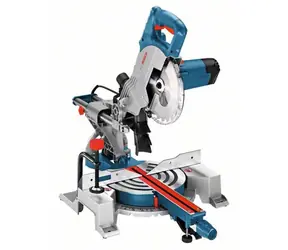 BOSCH GCM 80 SJ Professional / pokosová pila / 220 - 240V / 5500 ot-min. / Průměr 216 / 1400W / Hloubka řezu 70 mm / 