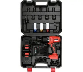 YATO YT-82807 / Aku Rázový utahovák / 2600 RPM / 700 Nm / 18V / 2x 3Ah