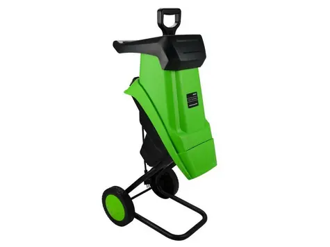 GEKO G81075 / Zahradní drtič / 2600W / Řeže větve do průměru 39 mm 