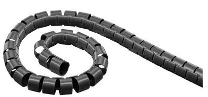 MicroConnect Orzanizér kabelů se vsuvkou 2.5m černá