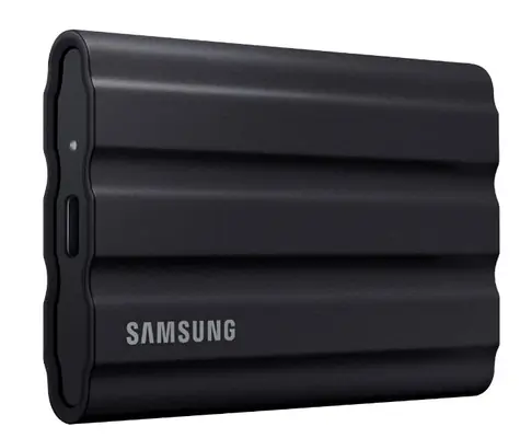 SAMSUNG T7 Shield Externí SSD disk 4TB černá / Externí SSD / R: 1050 MBs & W: 1000MBs / USB-C / IP65