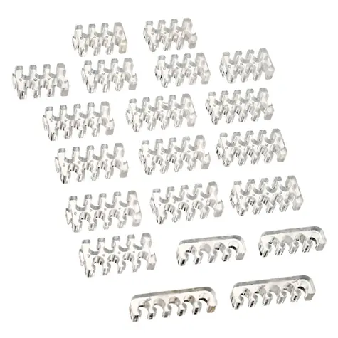 SilverStone PP09 / Vedení kabelů s dutinkami