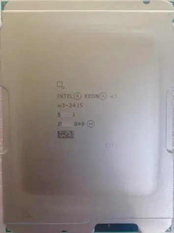 Intel XEON W3-2435 @ 3.1GHz - TRAY / TB 4.5GHz / 8C16T / 22.5MB Cache / bez VGA / LGA 4677 / Sapphire Rapids / 165W