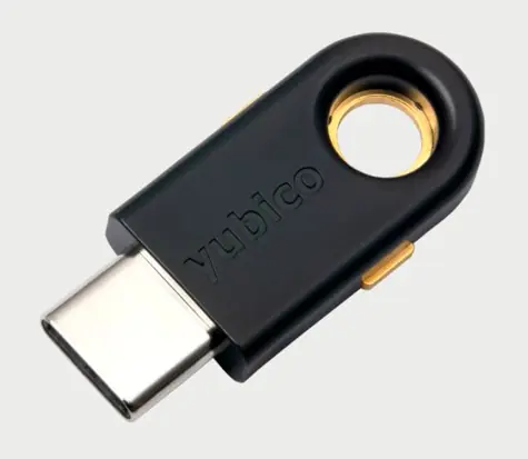 YubiKey 5C USB-C / autentizační token / podpora OpenPGP a Smart Card (PIV)
