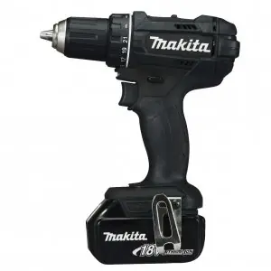 Makita DDF482RFEB / Aku Vrtací šroubovák / 18V / Li-ion / 13mm sklíčidlo / 2x3.0Ah / 1900 ot-min / 62Nm