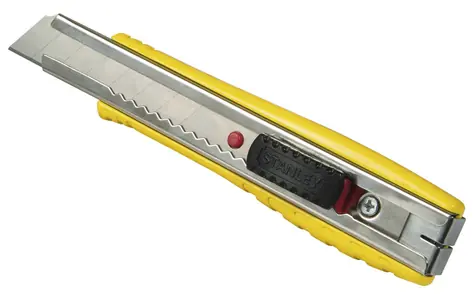 Stanley 8-10-421 / nůž ulamovací 18mm FatMax