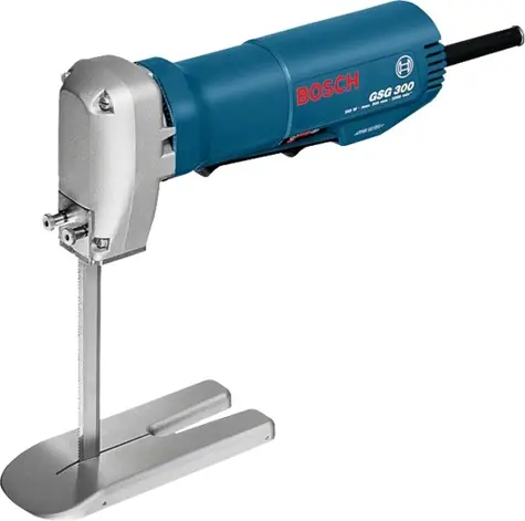 BOSCH GSG 300 Professional / Pila na pěnové hmoty / 350 W / 3500 zdvihů-min / Hloubka řezu: 300 mm