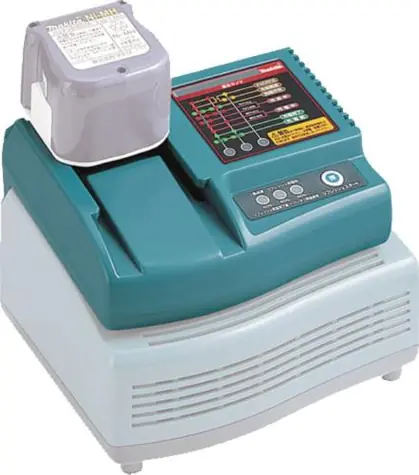 Makita 193682-6 refresh adaptér pro Ni-Mh baterie / vhodný pro DC18RA RC & DC24SC