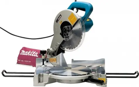 Makita LS1040N / Pokosová pila / 1650W / Průměr 255 mm / 4.600 ot-min
